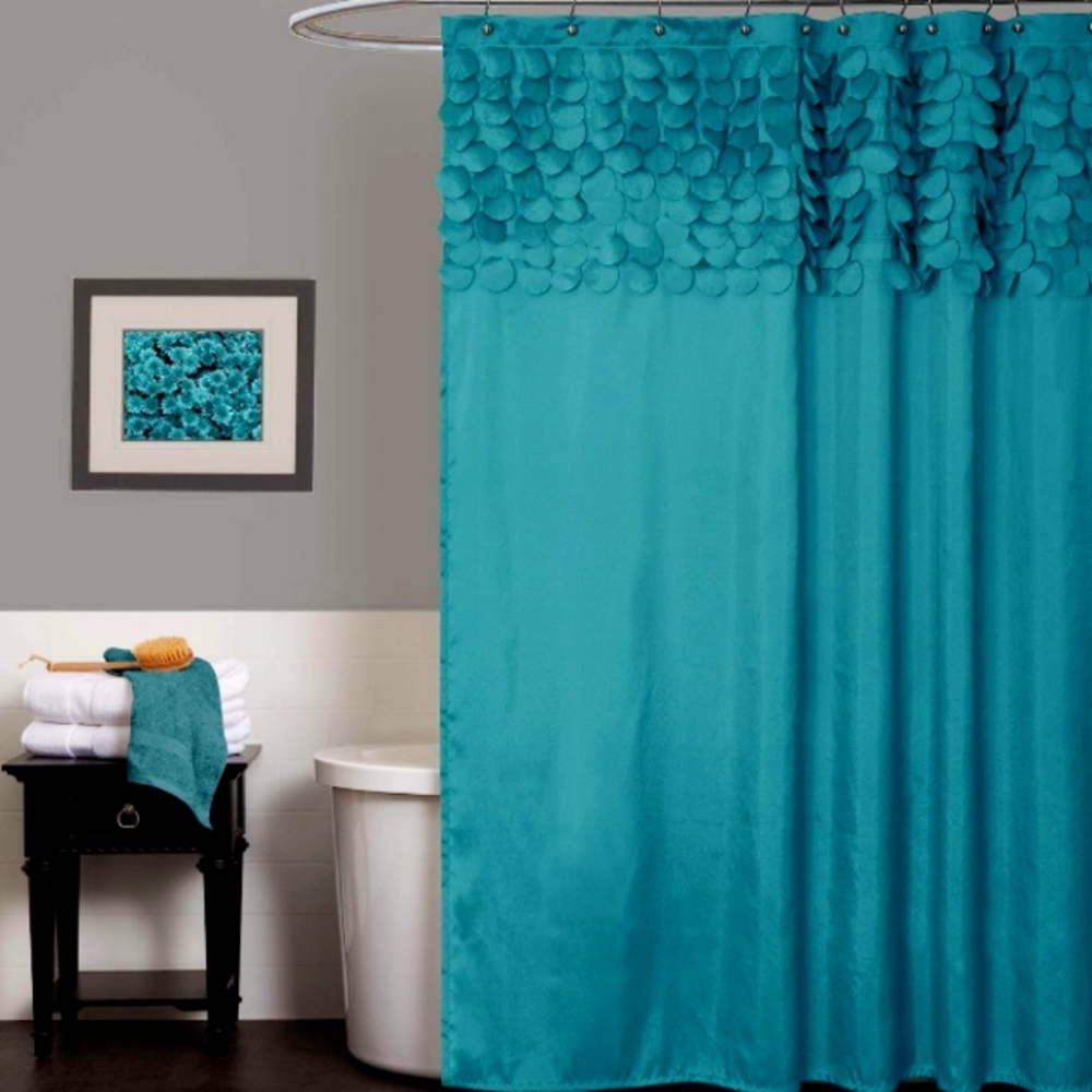 Lush Decor Lillian Shower Curtain | Textured Shimmer Circle Design Bathroom